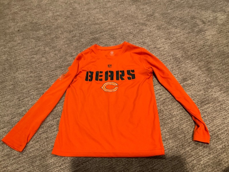 Chicago Bears Long Sleeve Tee Shirt - Youth Size Medium 8