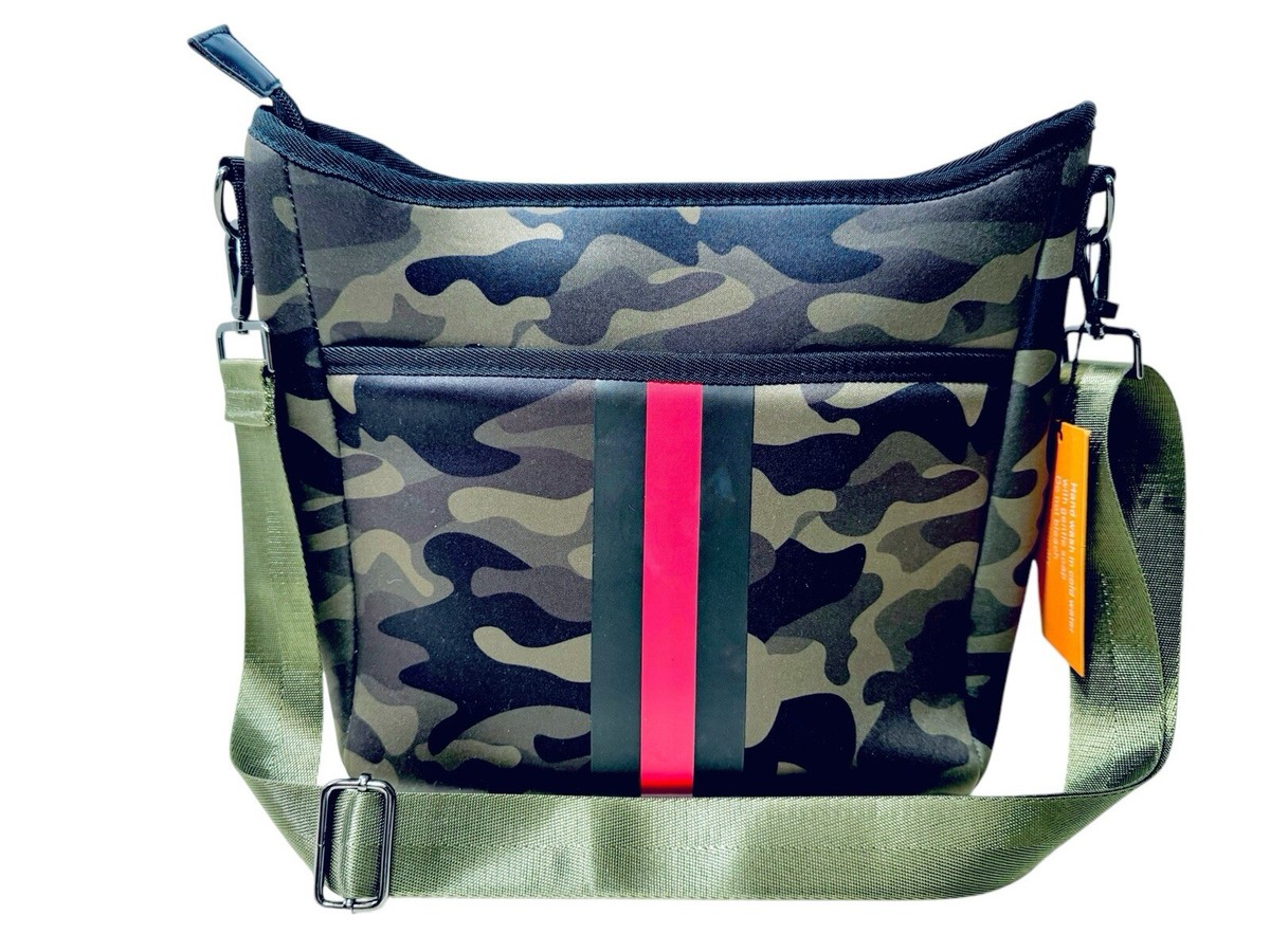 HAUTE SHORE Camo Backpack with Red Stripe Amazon.com: Haute Shore - Greyson Soho Neoprene Tote Bag w  main image 2