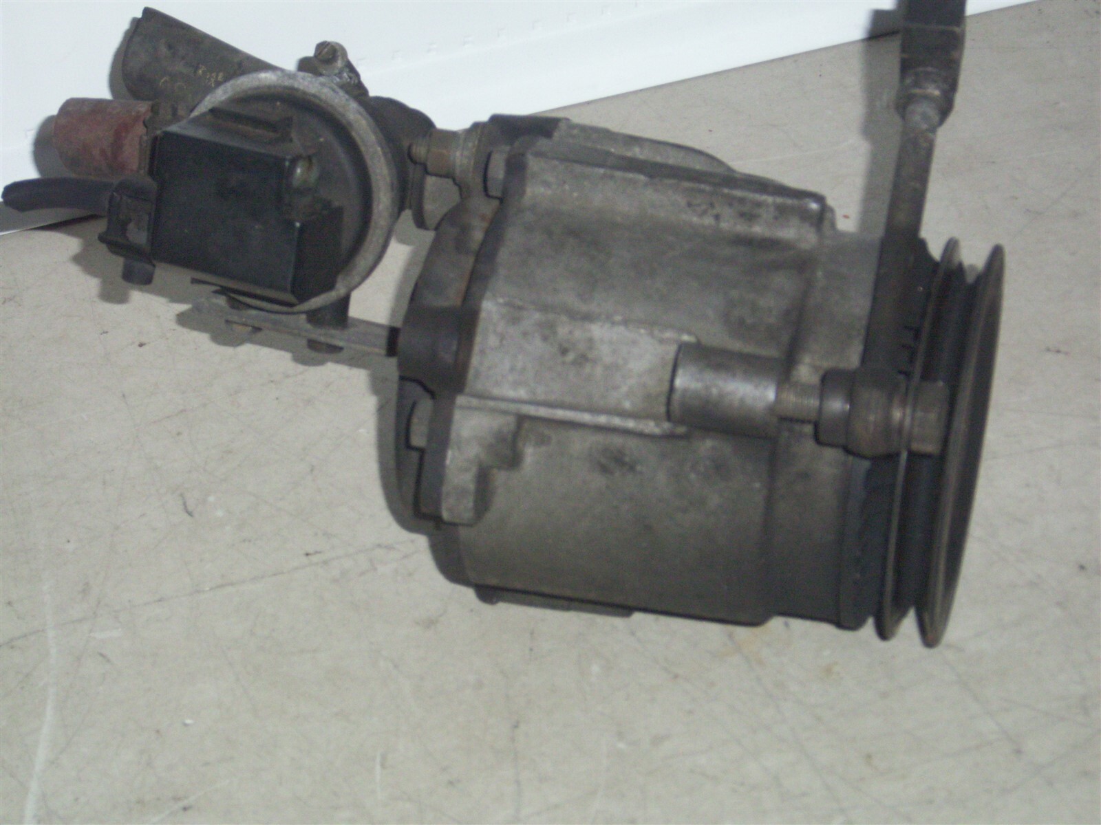 1985 Jaguar XJ6 4.2 Air Injection Pump EAC3645 eBay