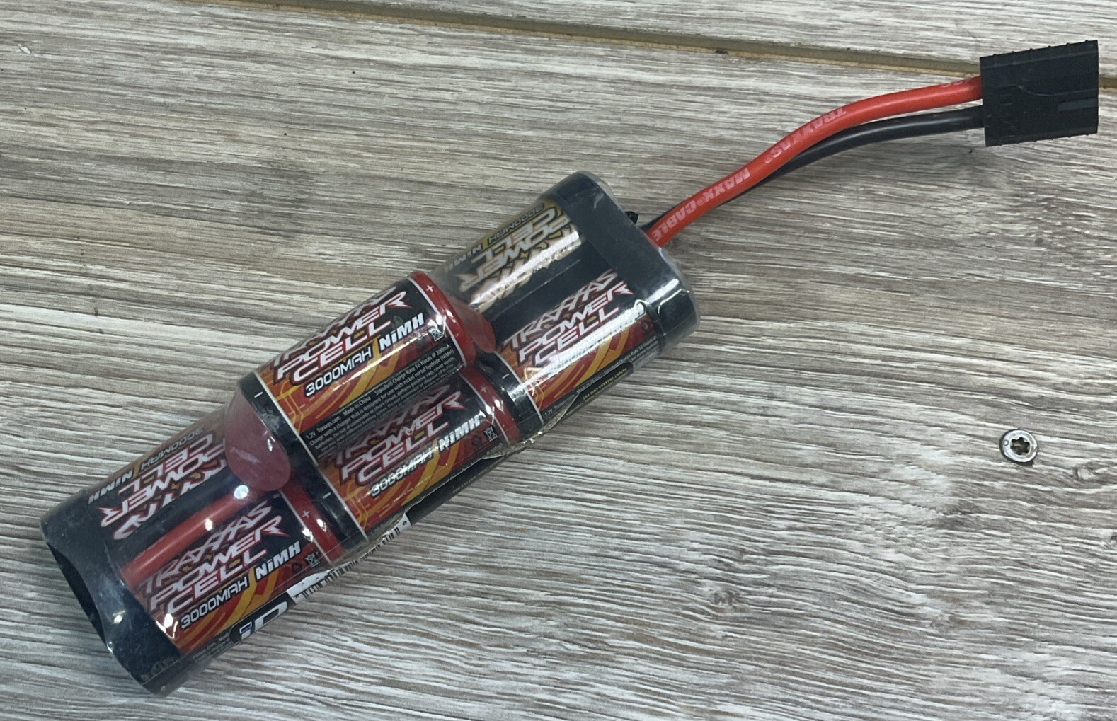 Traxxas 3000 Wrong Box See Pics