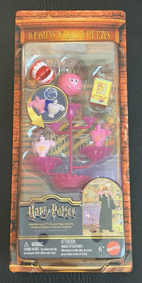 Mattel Harry Potter Diagon Alley Collectible Shops Weasleys  Wizard Wheezes Set
