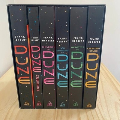 Frank Herbert's Dune Saga 6-Book Boxed Set : Dune, Dune Messiah