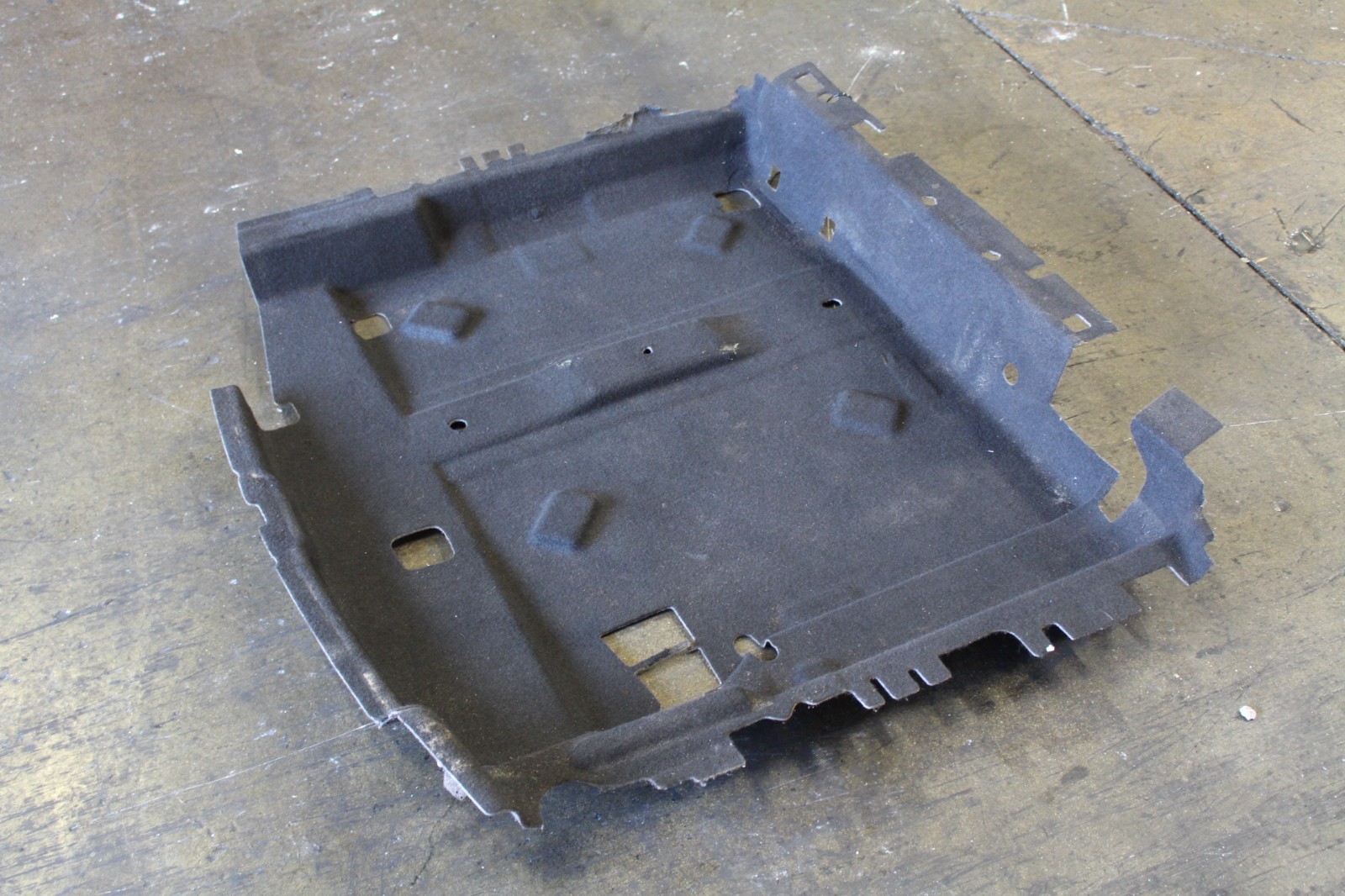 Lamborghini Urus, Trunk Carpet Bottom, Dmg, Used, P/N 4M8863697A