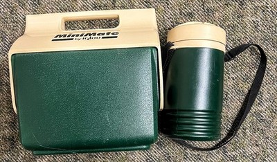 VTG Igloo Minimate Cooler 6 Pack Lunch Box Green And Tan w/matching thermos USA