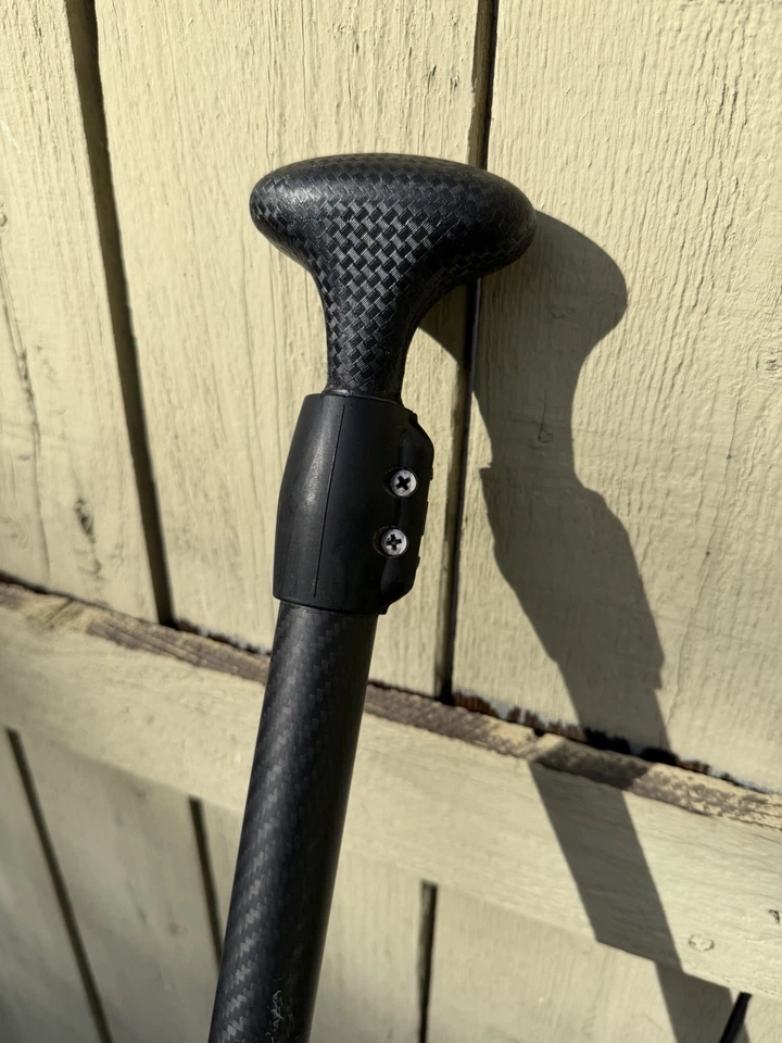 Riot PRO CARBON SUP Stand Up Paddle 65.5” 2 Piece Design Lightweight - Image 2 of 4