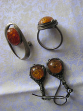 VINTAGE EARRINGS BROOCH & RING- AMBER COLOURED STONES IN SILVER? TONED SETTING