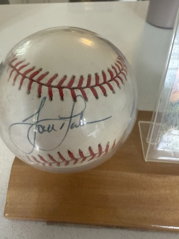 Bola de beisebol assinada por Tom Gordon ("Flash Gordon') - Imagem 3 de 4