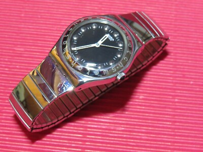 REFURBISHED / fast neuwertige Swatch Irony Medium (31mm) - IN-CENTRIC - YLS112