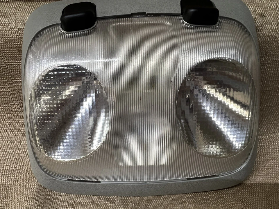 2002-2005 FORD EXPLORER SPORT TRAC INTERIOR DOME MAP LIGHT ASSEMBLY SWITCH, OEM - Image 3 of 4