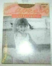 Capezio Big Girls Ultra Soft Stirrup Tight Socks 1861C, Light Suntan, One Size