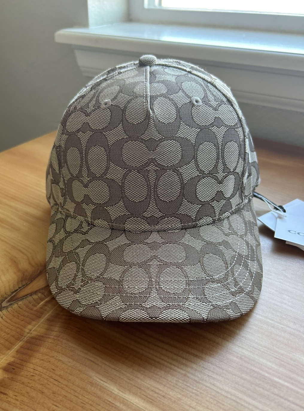 New! COACH Size M/L Baseball Hat Khaki Jacquard SIGNATURE C Leather Strap $150