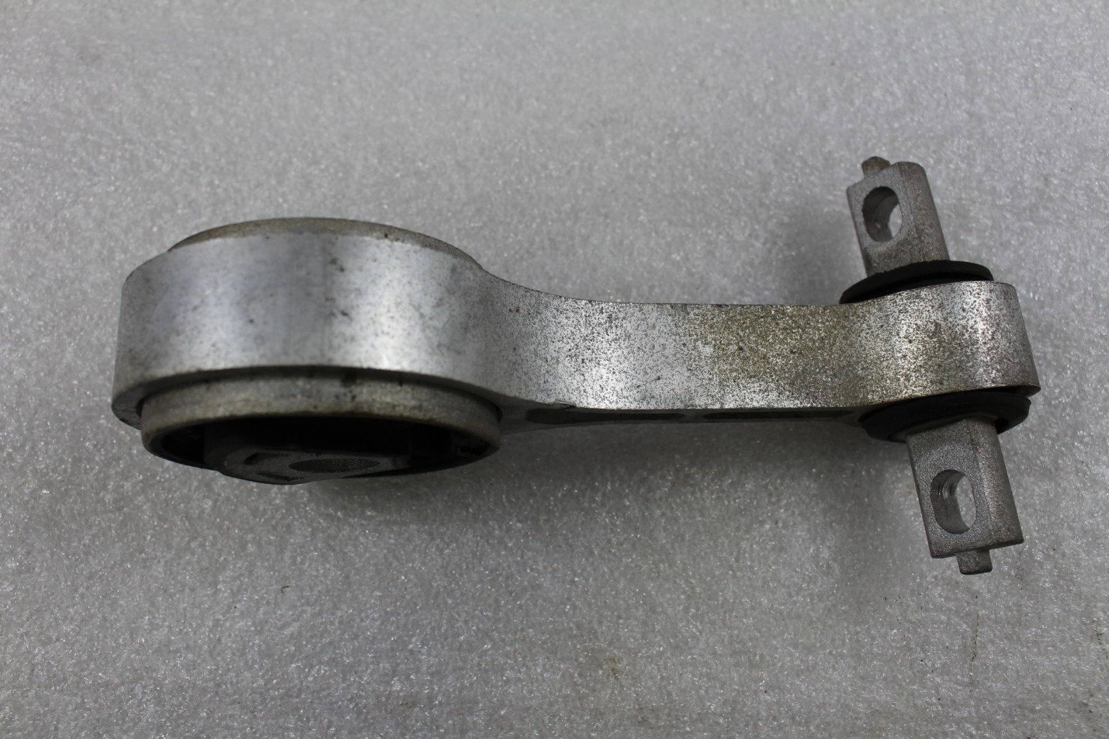Maserati Ghibli, Quattroporte, Engine Support Mount, Used, P/N 670004869
