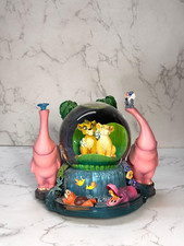Disney LION KING II Simba’s Pride Musical Snow Globe
