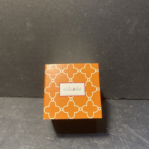 Marchesa Studs Stella & Dot Earrings - E139 NIB - Picture 3 of 7