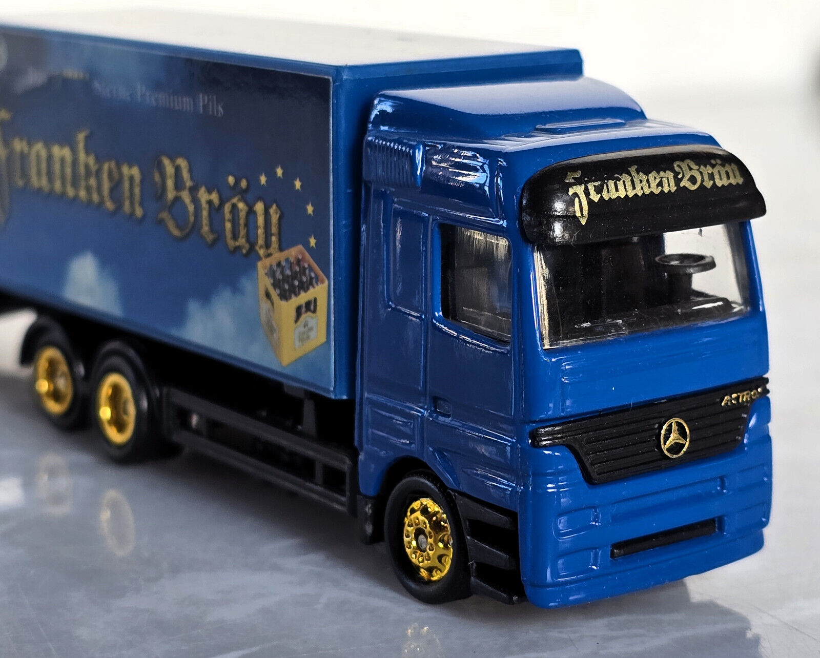 Bild 4 von 7