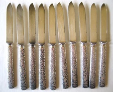Set 10 Meriden Antique Raised Pattern Handle Silver Plate Fruit Knives Cutlery