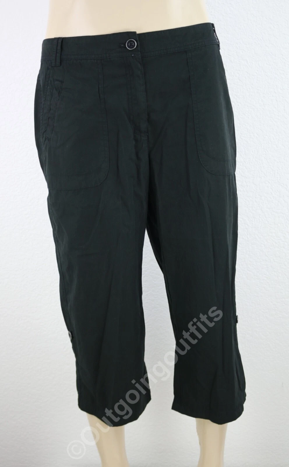 NEW Van Heusen Women's Capri Size 12
