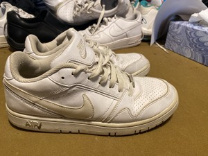 ladies nike leather trainers