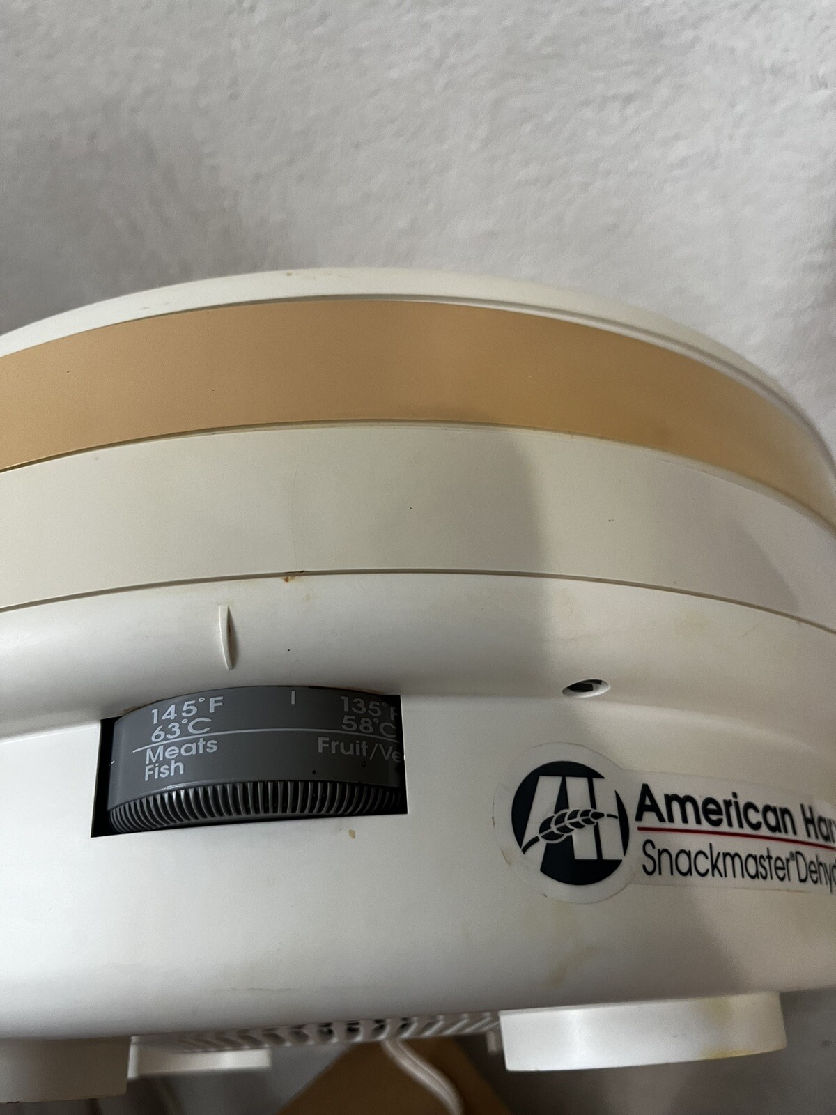 Vintage American Harvest Dehydrator Snackmaster 2200 FD30 2 Trays