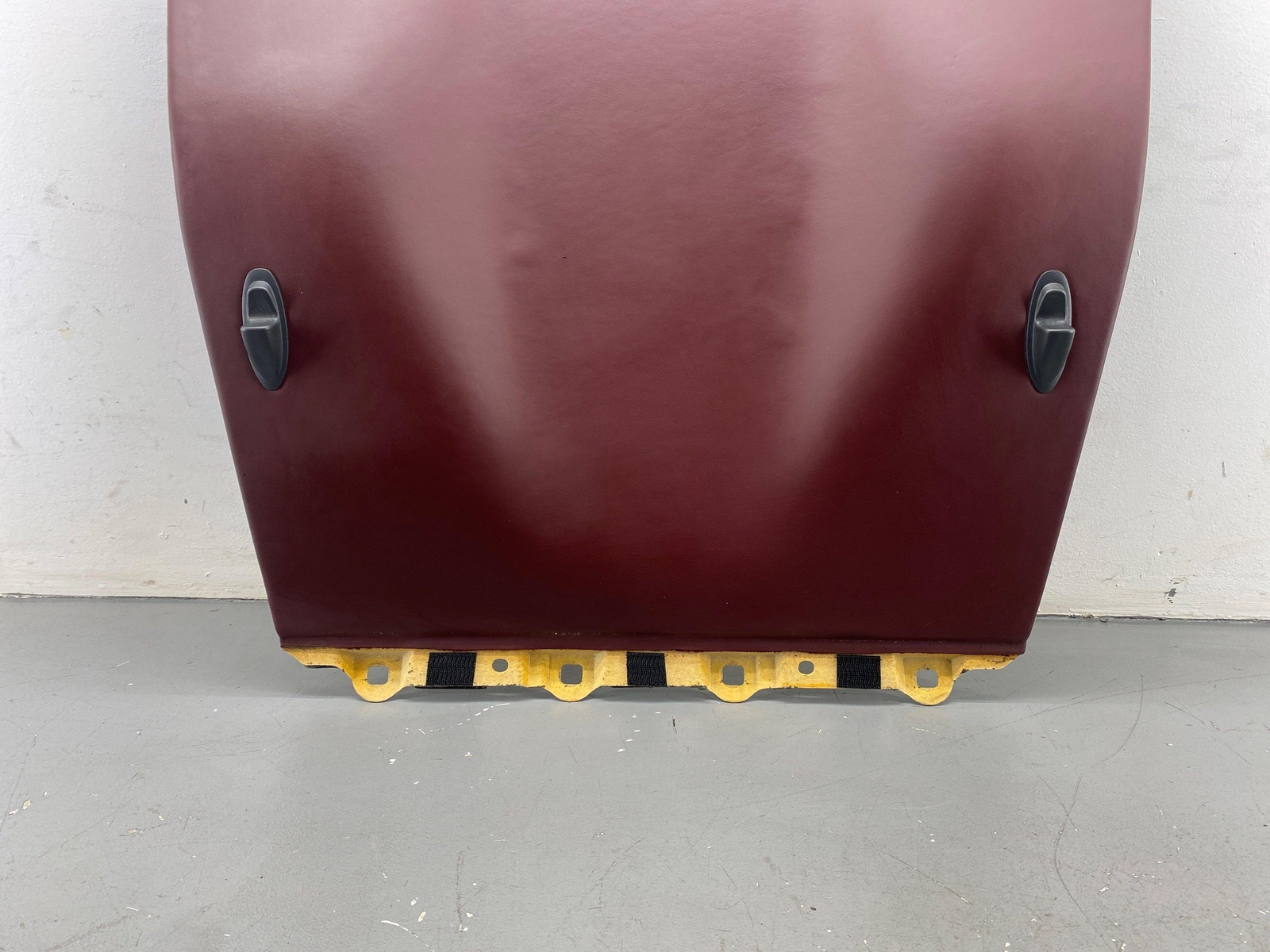 2020-2023 MCLAREN GT REAR TRIM PANEL ENGINE COVER BAROLO RED 22NB517GP OEM 2021