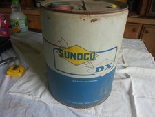 Lata de aceite vintage de 5 galones Sunoco DX tiene color desvanecido 26-30-B