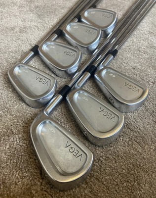 Vega VC-02 Eisen 4-PW Nippon NS Pro 1150 GH Regular