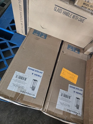 Quoizel Lighting WVR8406EK 1-Light Medium Outdoor Wall Antique Brass - Picture 4 of 4