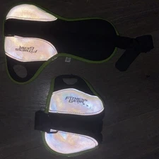 Wrist Weights Thumblock Arm Weights Set for Women/Men Black/lime Green 2.5 Lbs