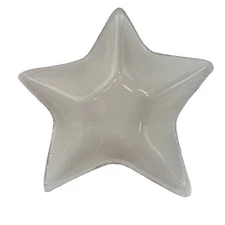 Pottery Barn White Star Serving Bowl 9” Holiday Appetizer Dish Retired