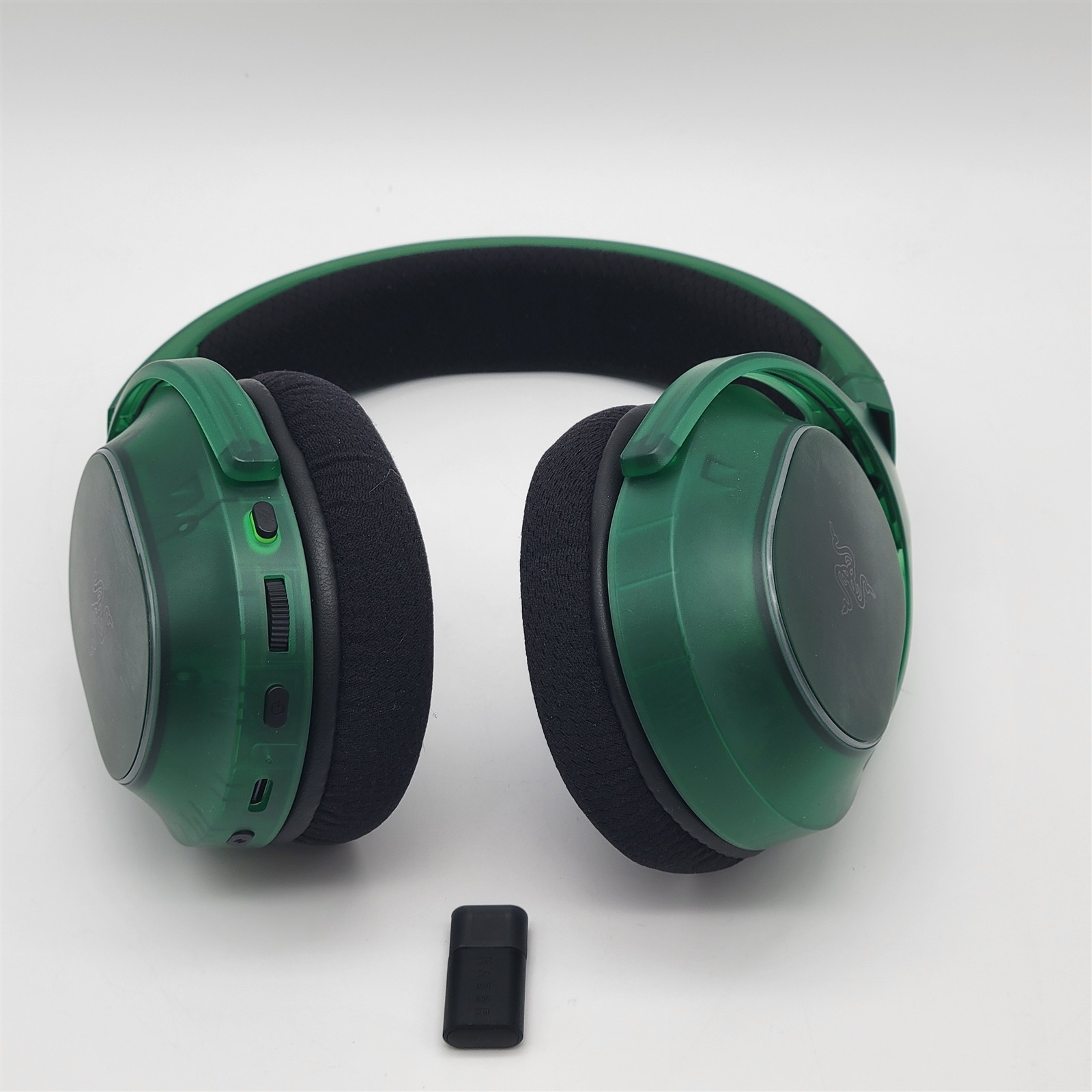 Razer Barracuda X Chroma Wireless Gaming Headset, Phantom Green