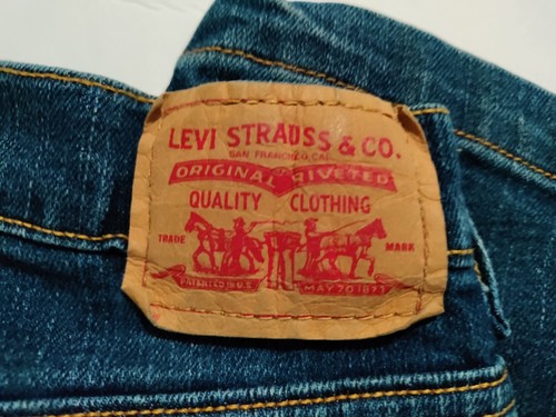 Levis Womens Size 10 Mis Slim Capri Blue Jeans - Picture 9 of 11