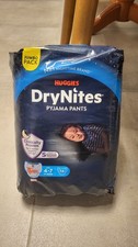 Huggies DryNites für Jungen  4-7 Jahre, 3 x 16 Windel-Pants (48 Stück) Jumbopack
