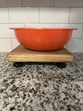 Pyrex Red 2 Quart Mixing Bowl Vintage Good Condition