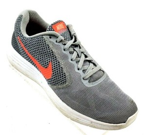 nike revolution 3 price
