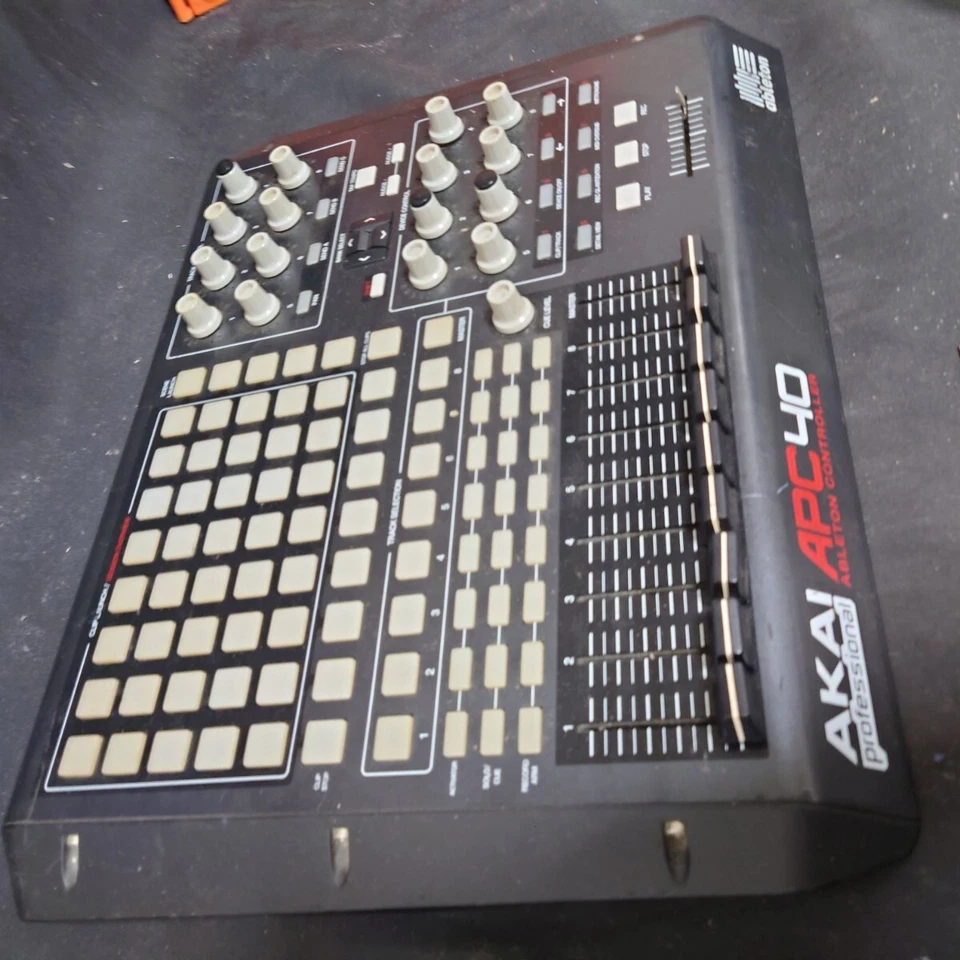 Akai APC 40 Ableton Live DJ Mixer Live Professional Digital Midi Controller - Image 4 of 4