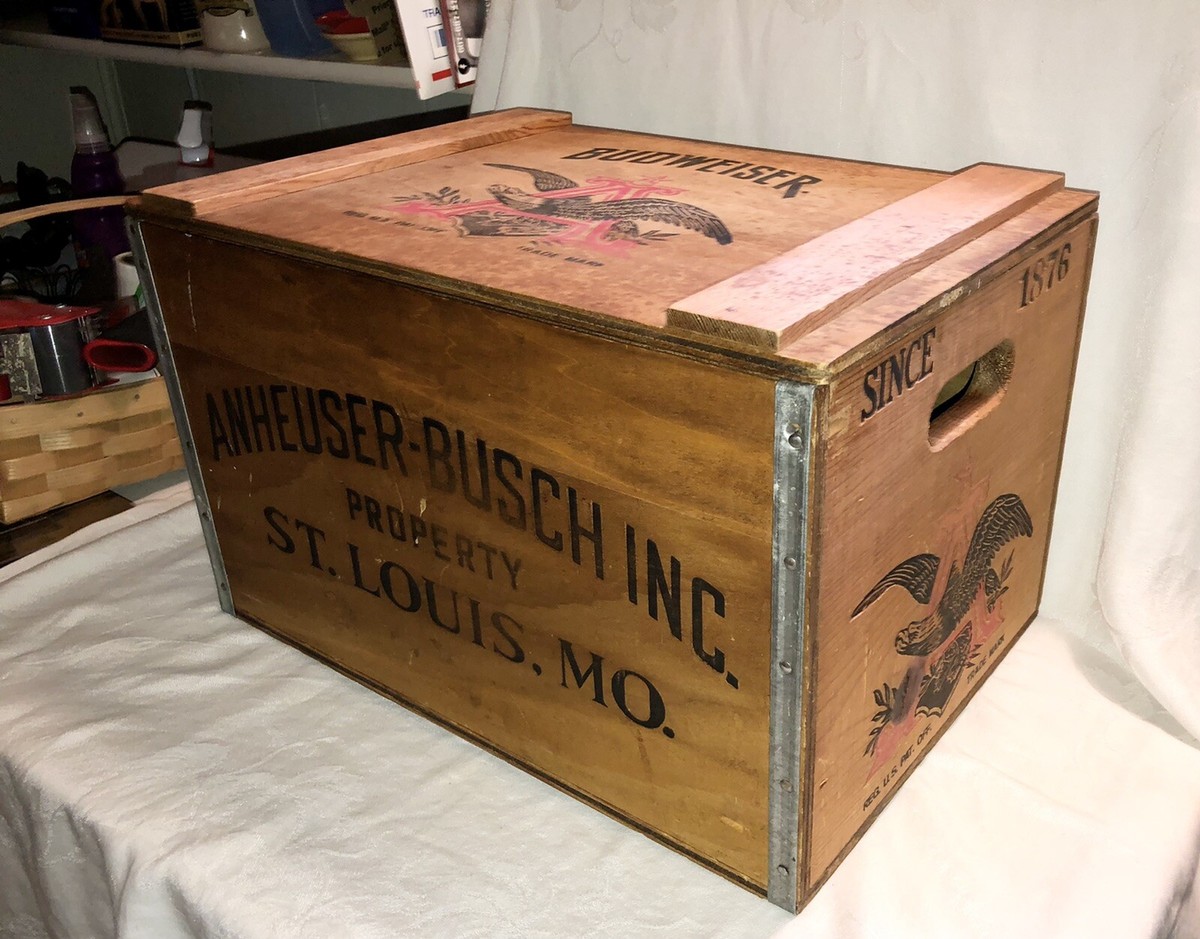 Vintage ANHEUSER BUSCH Budweiser Beer Wooden Box Crate w Vintage ANHEUSER BUSCH Budweiser Beer Wooden Box Crate w