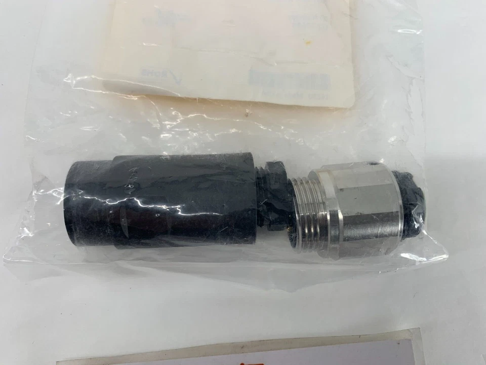 Turck BSV 4140-0/11/FF U2-17239 M Ser. Foundation Fieldbus Field Wireable 7/8" - Image 3 of 4