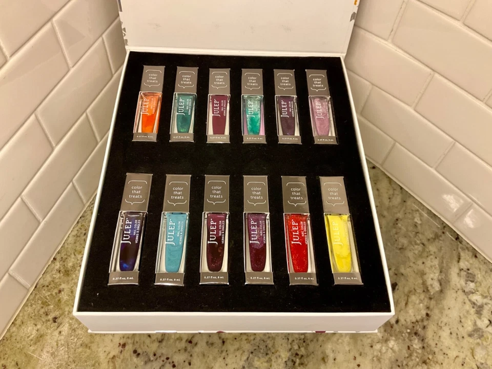 Conjunto de 12 esmaltes tamanho completo coleção Love At Your Fingertips JULEP 2015 novo na caixa - Imagem 3 de 4