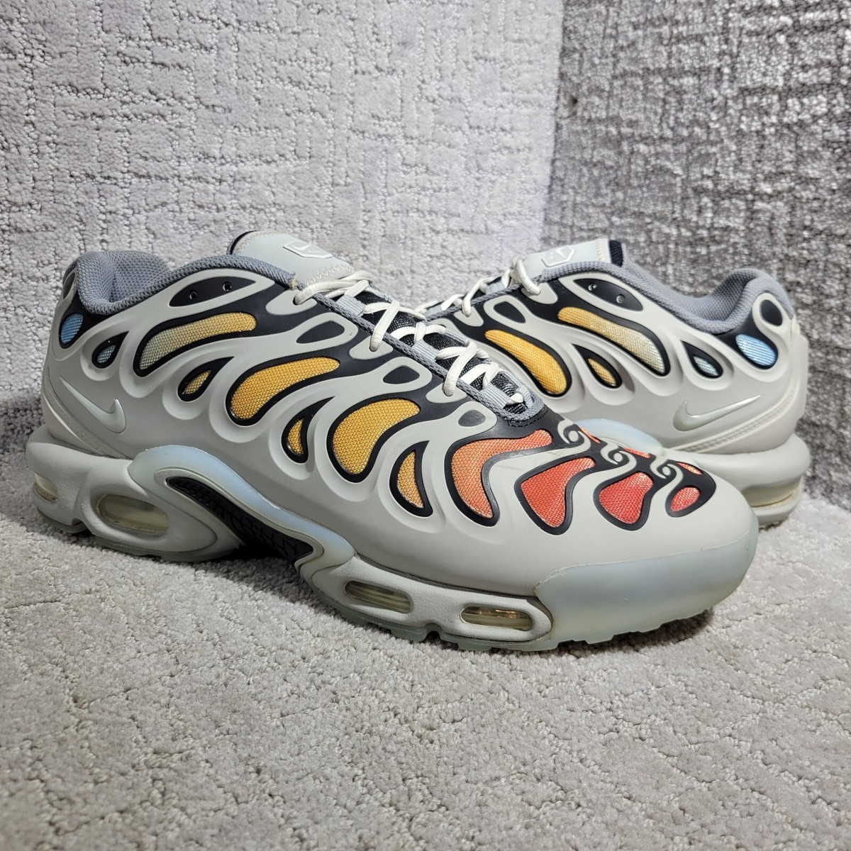 Nike Air Max Plus Drift Light Smoke Grey Sunset Shoes FD4290  display picture 1