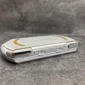 Sony PSP GO White PSP-N1001 Good Condition Tested Play Station Portable