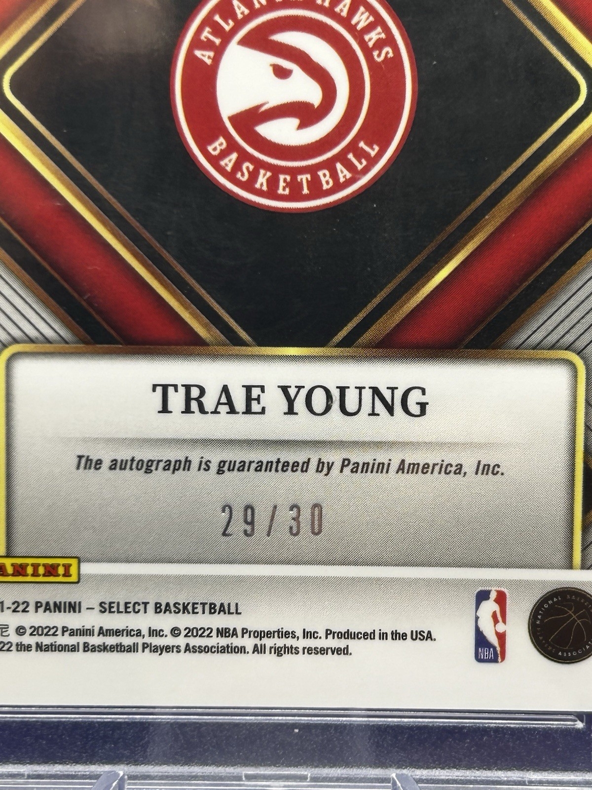 2021 Select Trae Young Signatures Auto Neon Orange Pulsar /30 Hawks PSA 10 view 3