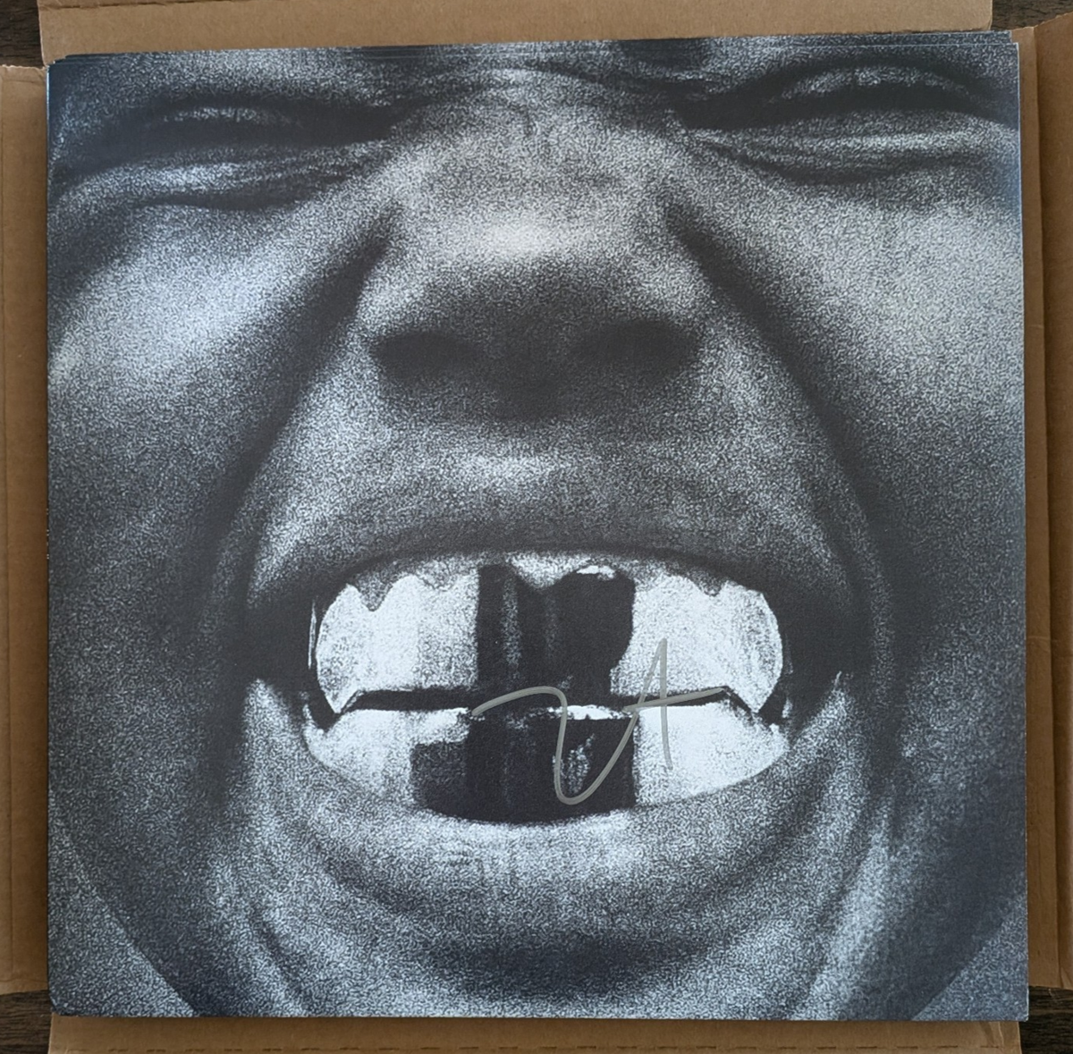 Signed* KANYE WEST - BULLY - Vinyl LP Ye Yeezy AUTOGRAPHED *IN