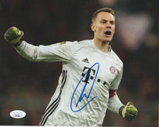 Bayern Munich Manuel Neuer  Autographed Signed 8x10 Photo COA #2