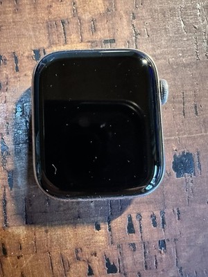 Apple Watch Series 5 45 mm Edelstahlgehäuse silber [Wi-Fi + Cellular] -