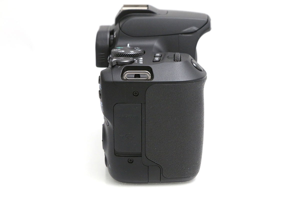 Canon EOS kiss X10 MACRO EFS 35、18-55mm Canon EOS Kiss X10 DSLR Camera + Canon EF 18-55mm USM Lens Kit