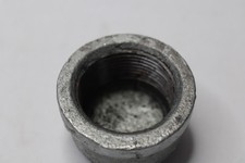 Pipe Cap 150 Degree F 300 PSI Malleable Iron Galvanized 1-1/4"