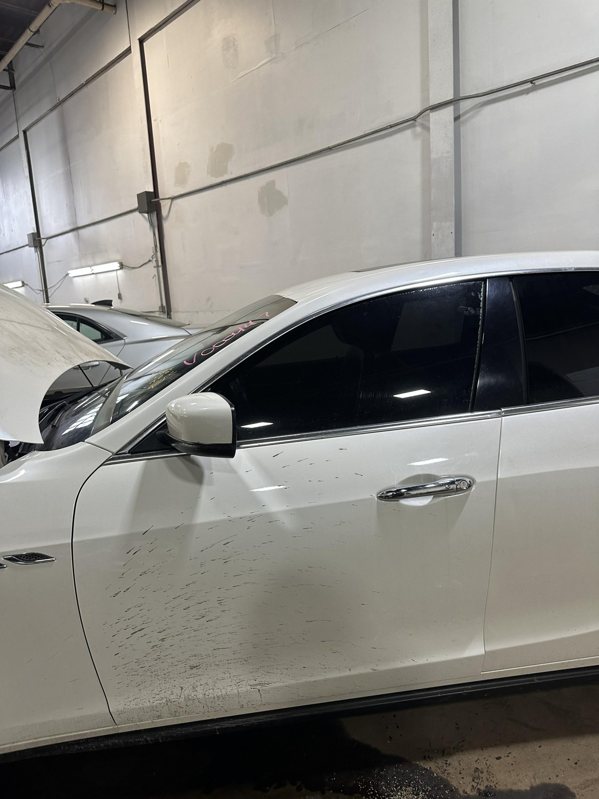 Used Door Assembly Front fits: 2014 Maserati GHIBLI  Grade A