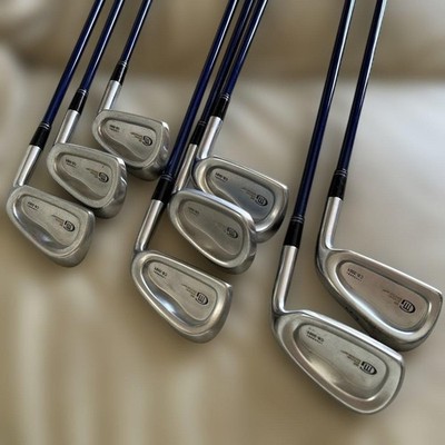 Miura CB-3001 Eisen 8tlg Set (5-S) Rechtshänder Graphitschaft gebraucht