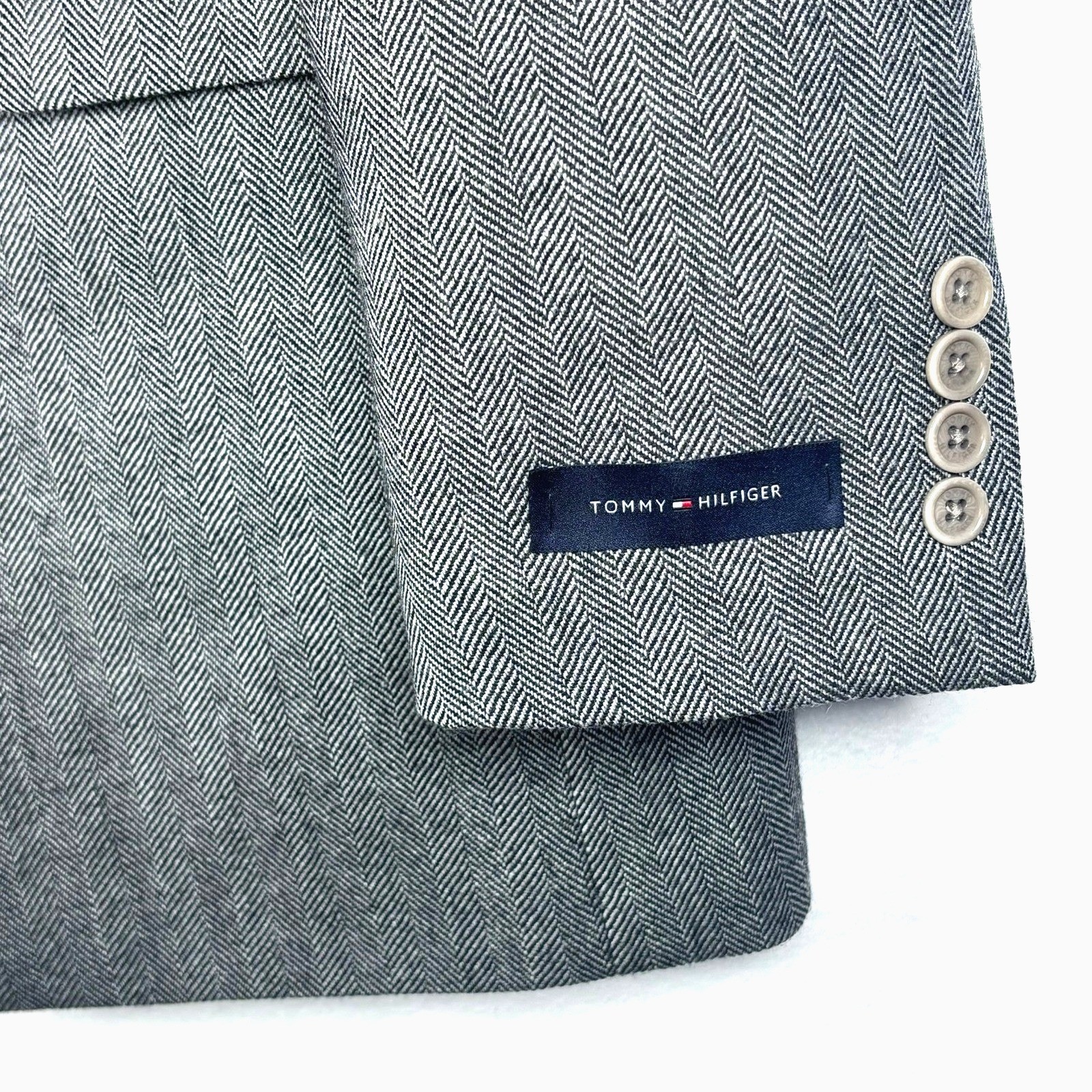 Tommy Hilfiger Herringbone Sport Coat Blazer Gray  100% Wool Suit Jacket 44L thumbnail 3