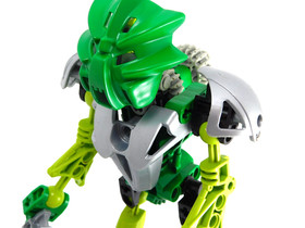 LEGO 2002 Bionicle Toa Lewa Nuva Figure (Over 35 Pieces) Complete Set 8567